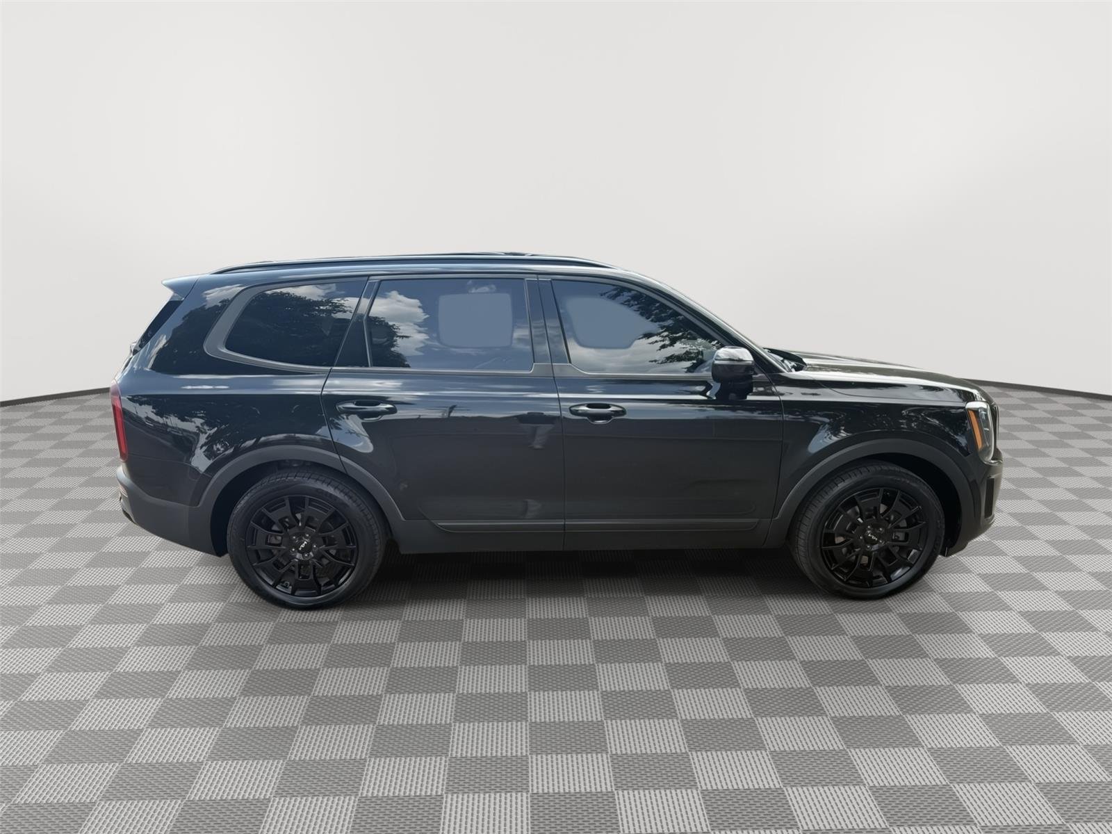 Used 2022 Ebony Black Kia SX image 10