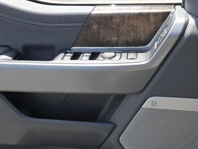New 2026 Carbonized Gray Metallic Ford F-250® Lariat® image 19