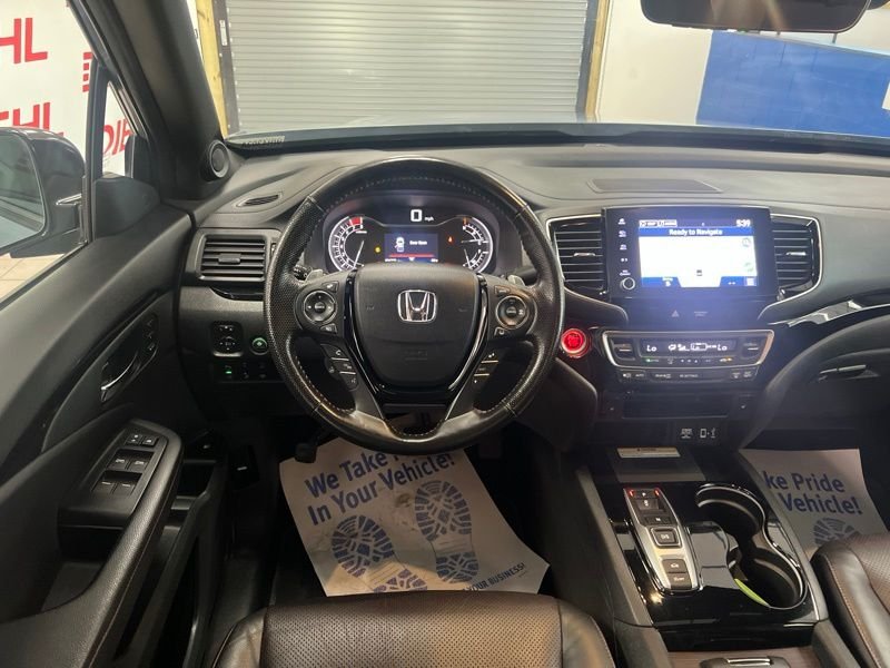 Used 2023  Honda Black Edition image 33