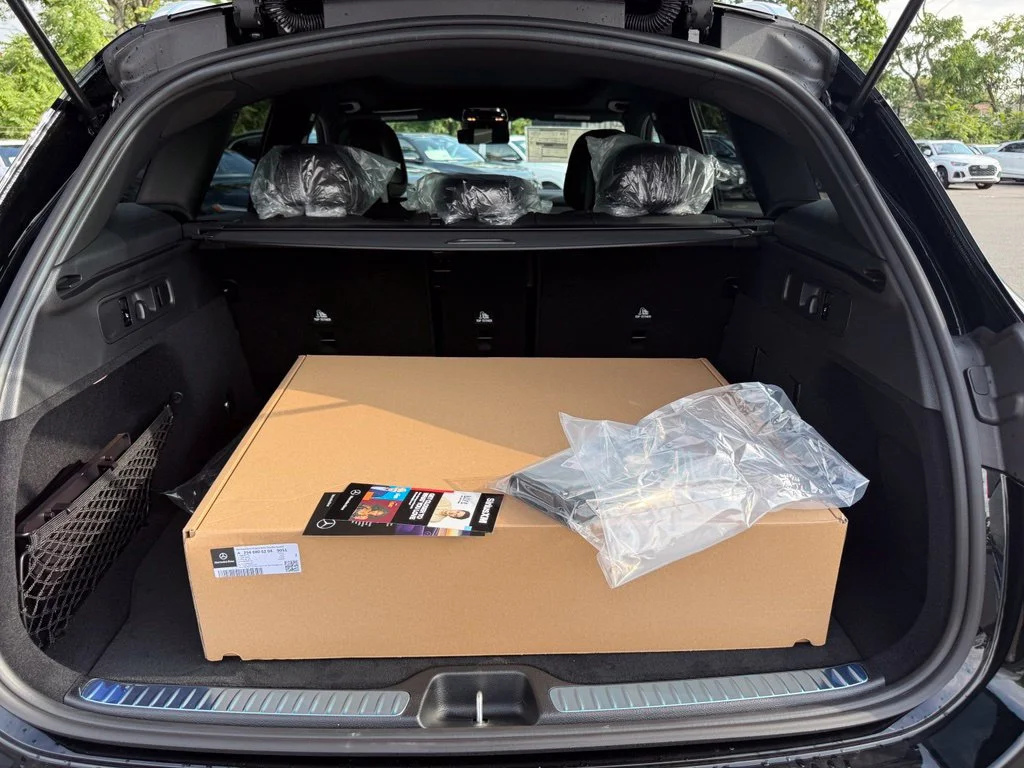 New 2027 Black Mercedes-Benz GLC 300 image 22