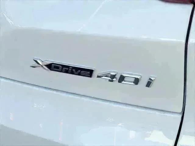 Certified Used 2019 White BMW xDrive40i image 26