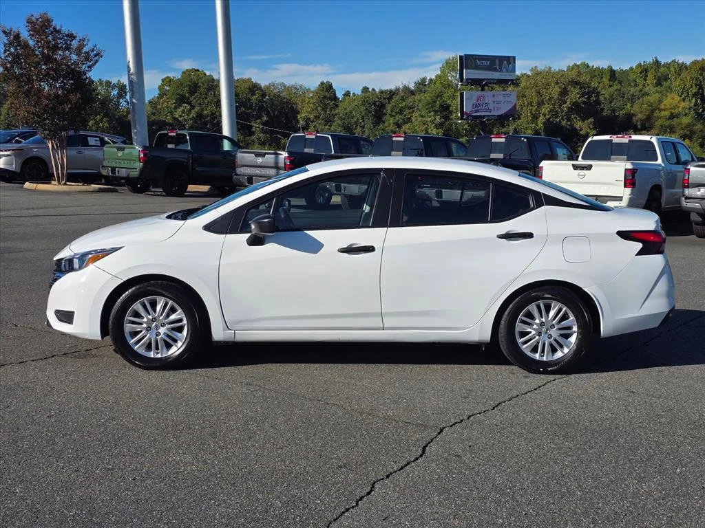 Used 2024 White Nissan 1.6 S image 23