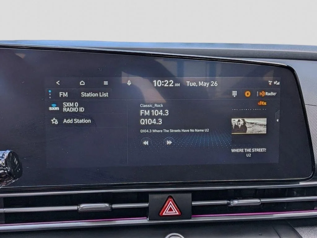 Used 2024 Black Hyundai Limited image 18