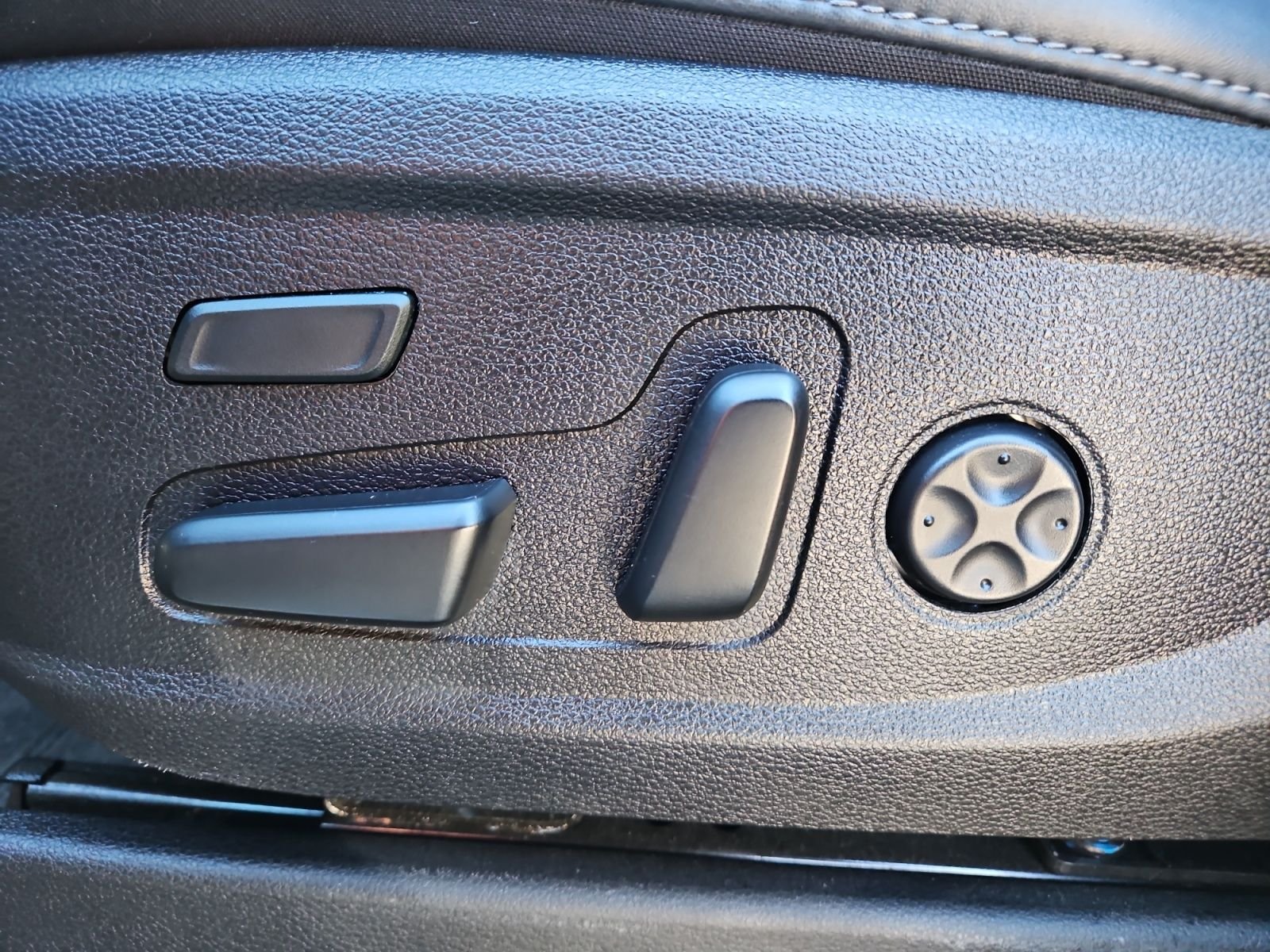 Used 2024 Gray Kia SX-Prestige image 21