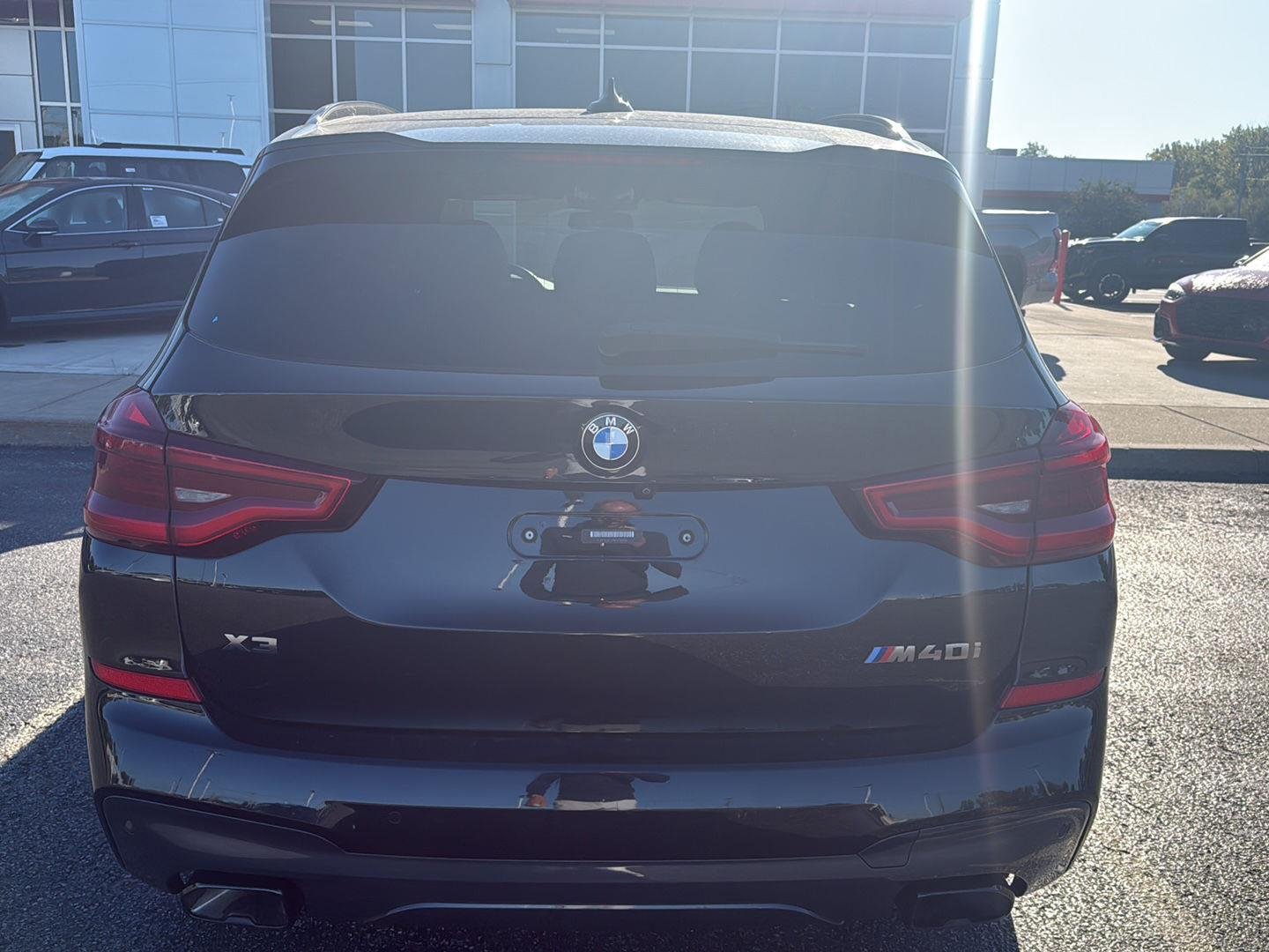Used 2019 Black Sapphire Metallic BMW M40i image 6