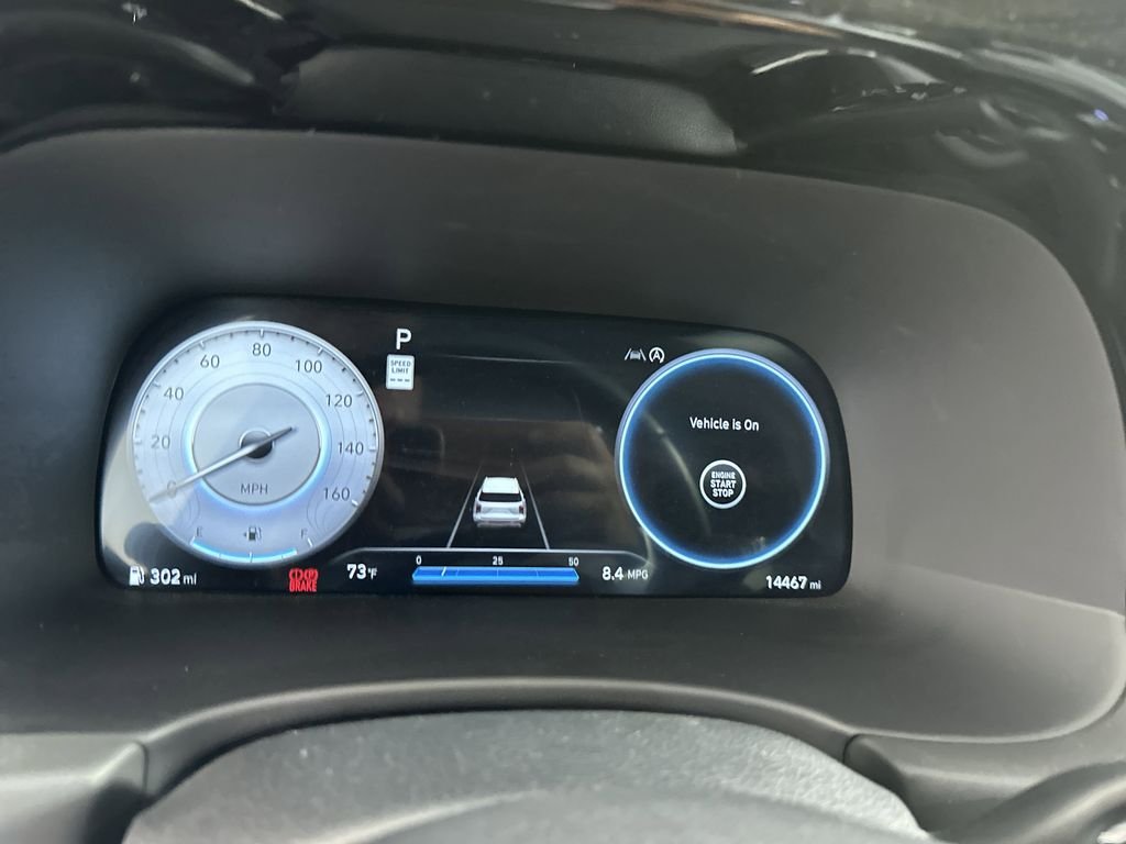 Used 2025 Hyper White Hyundai SEL Premium image 18