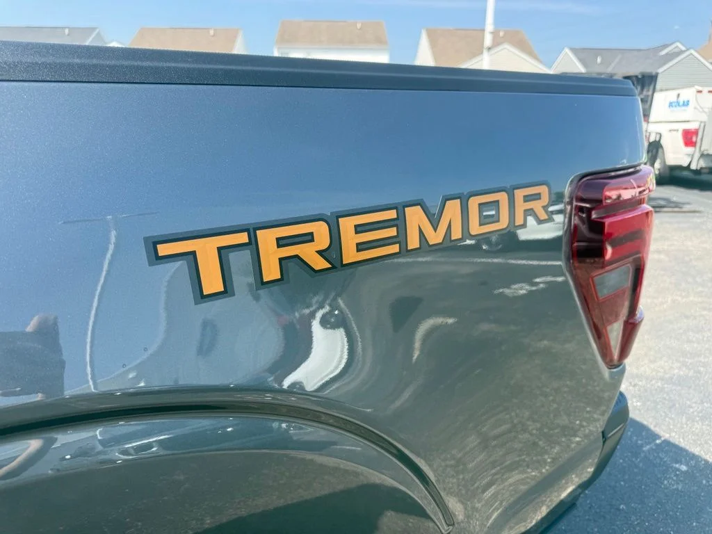 New 2026 Carbonized Gray Metallic Ford Tremor® image 54