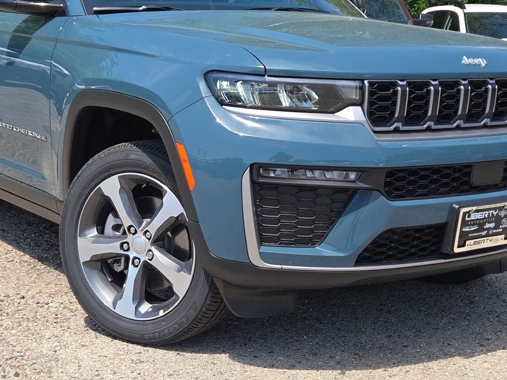 New 2026 Steel Blue Jeep Limited image 3