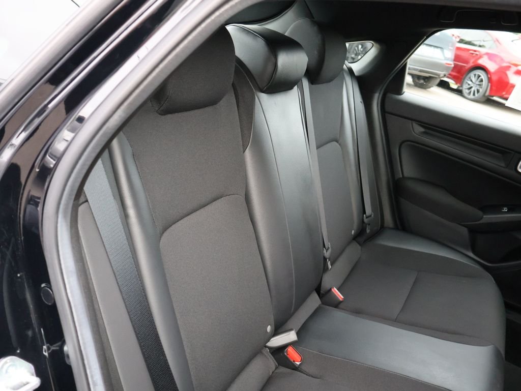Used 2024  Honda Sport image 12