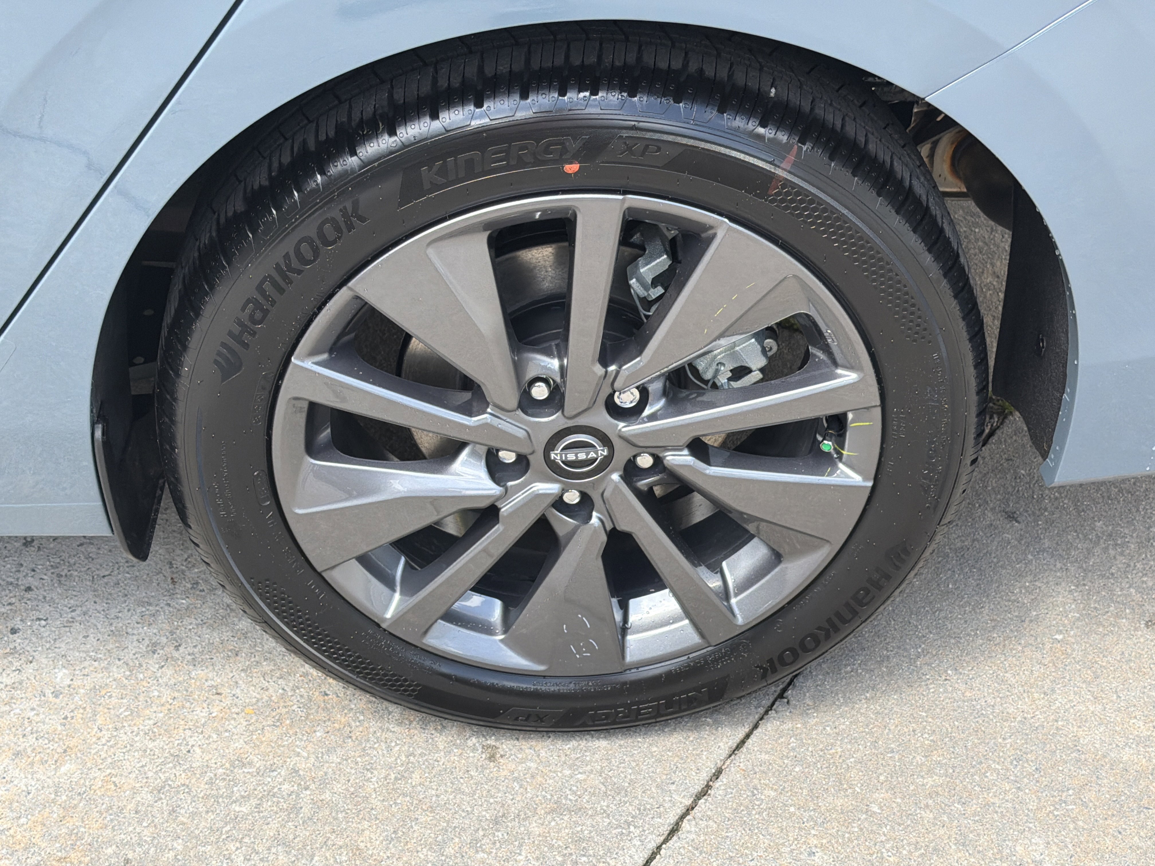 New 2026 Atlantic Gray Metallic Nissan SL image 20