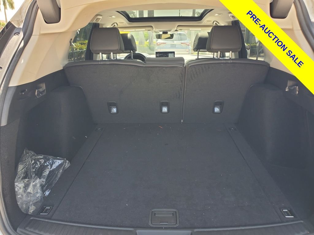 Used 2024 White Acura Technology Package image 8