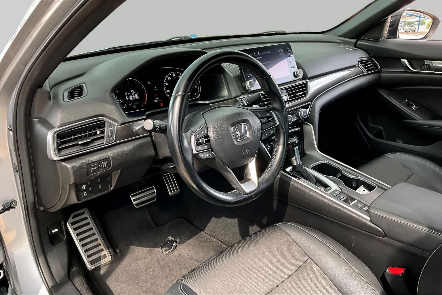 Used 2021 Lunar Silver Metallic Honda Sport image 18