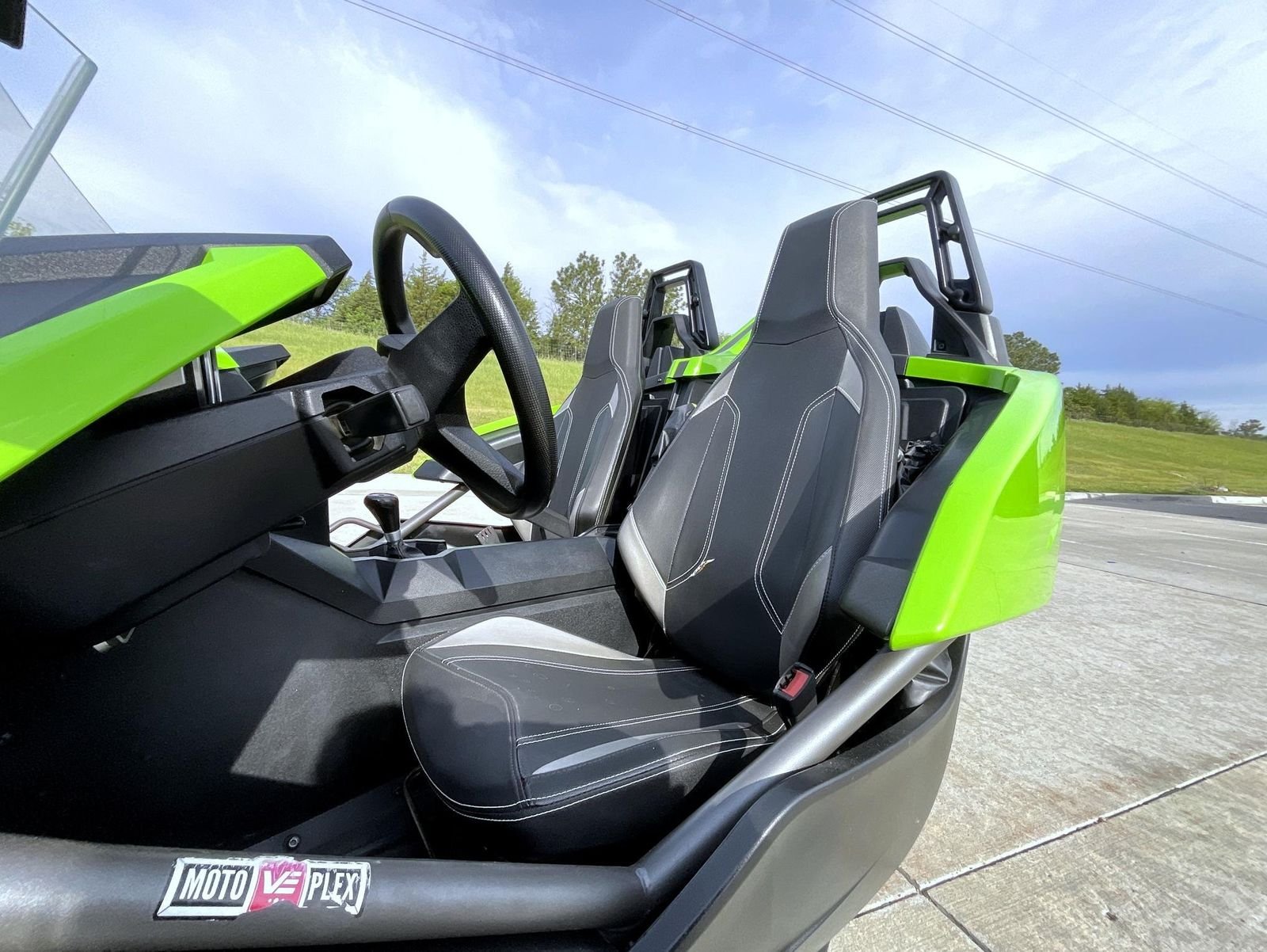 Used 2019 Green Polaris SL image 9