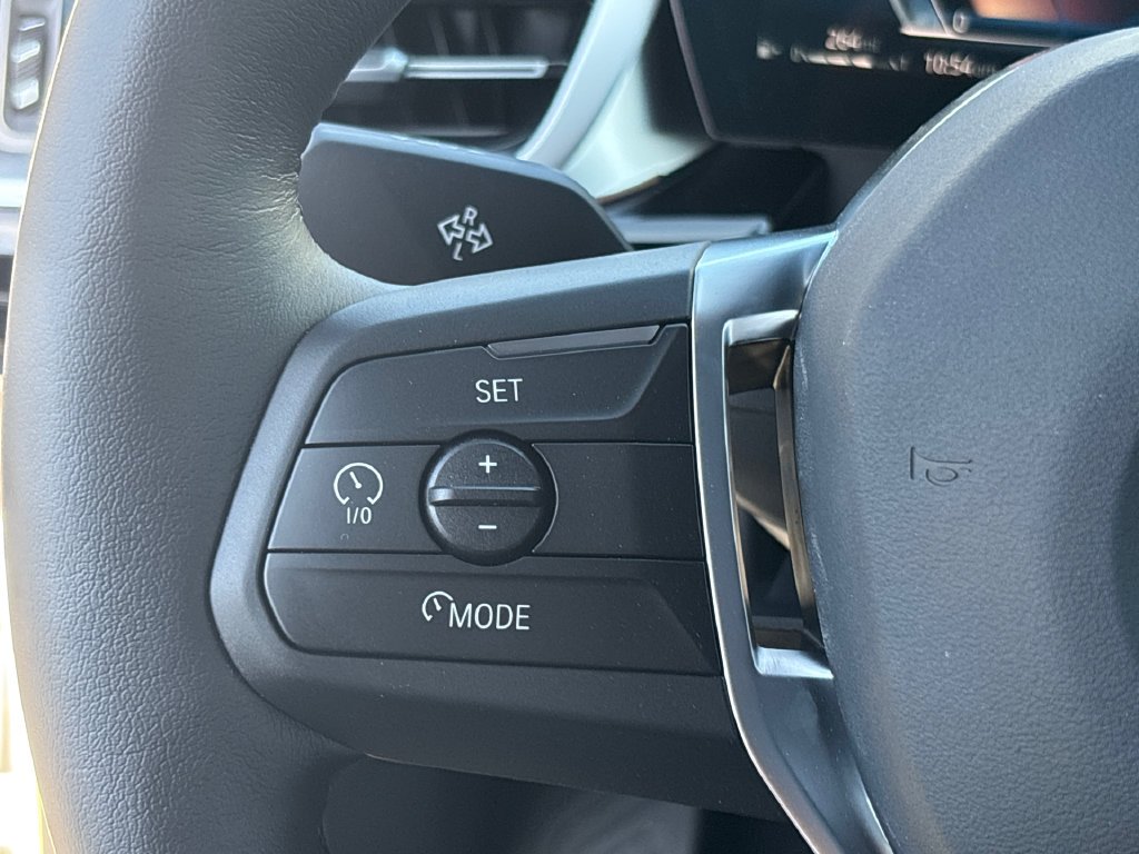 New 2026 Alpine White BMW xDrive28i image 30