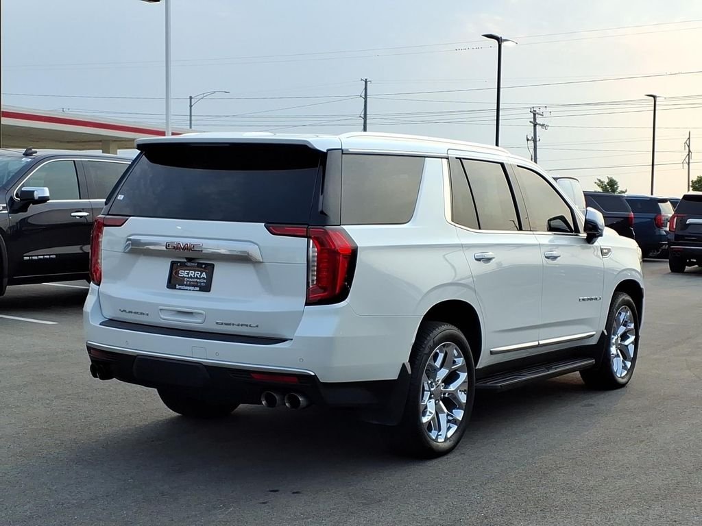 Used 2023 White Frost Tricoat GMC Denali image 15