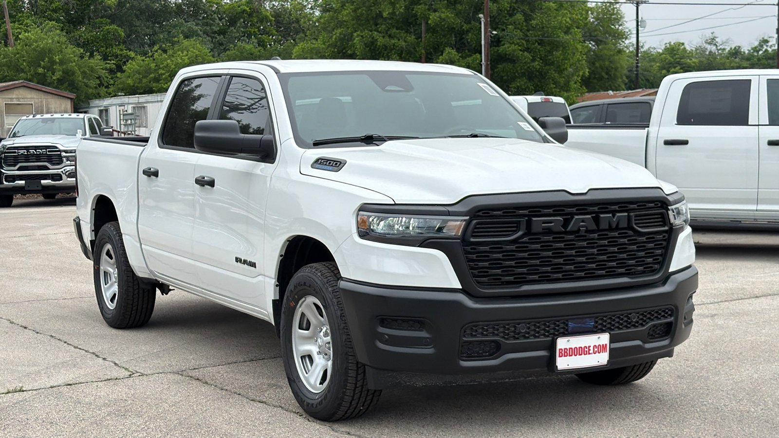 New 2026 Bright White Clear-Coat Exterior Paint RAM Tradesman image 3