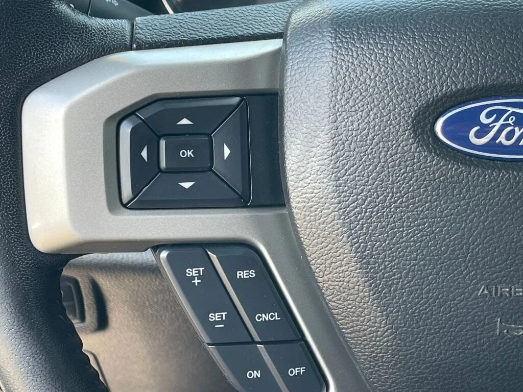 Used 2018 Shadow Black Ford LARIAT image 16