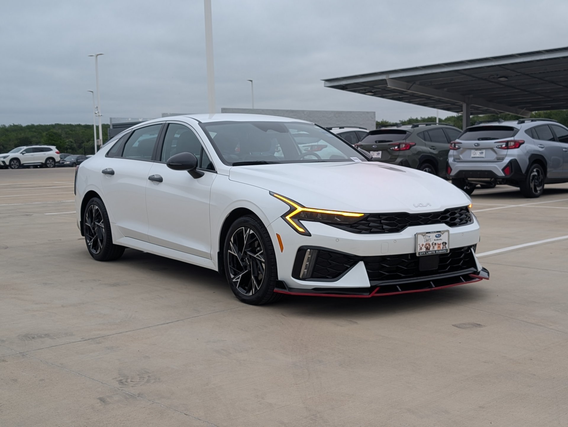 Used 2025 White Kia GT-Line image 7