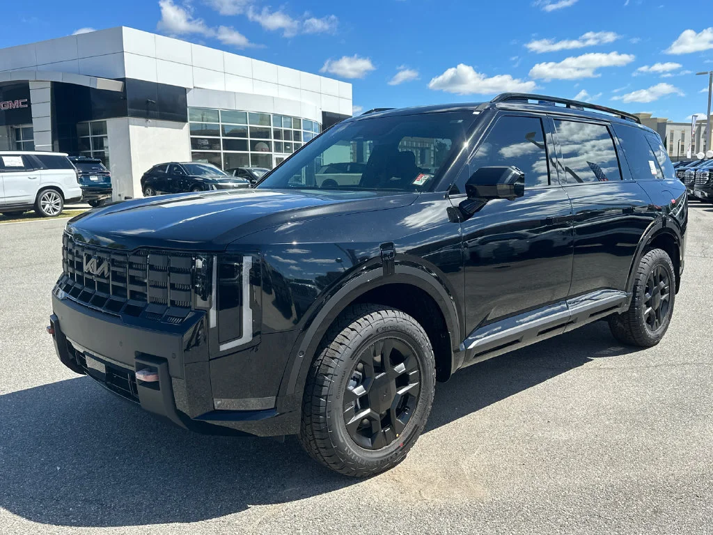 New 2027 Black Kia X-Pro SX image 3