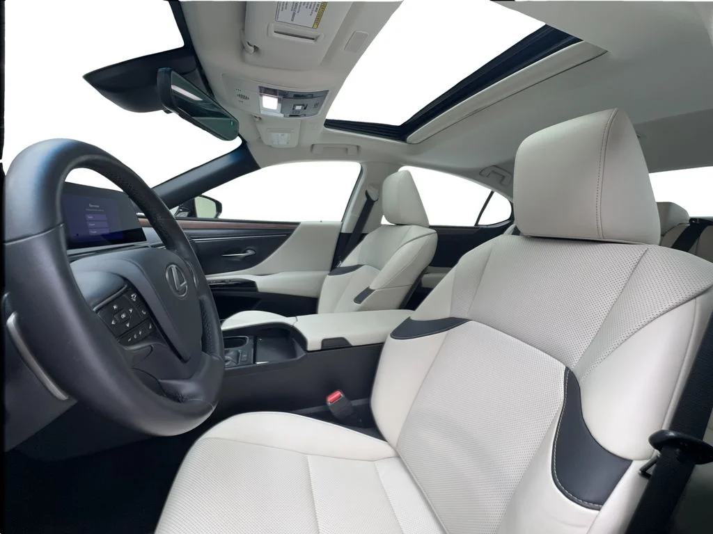 Used 2024 Black Lexus 350 image 20