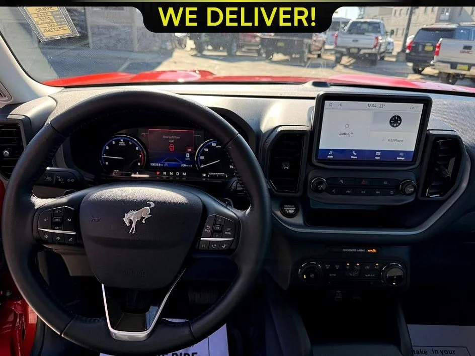 Used 2023 Red Ford Badlands image 14