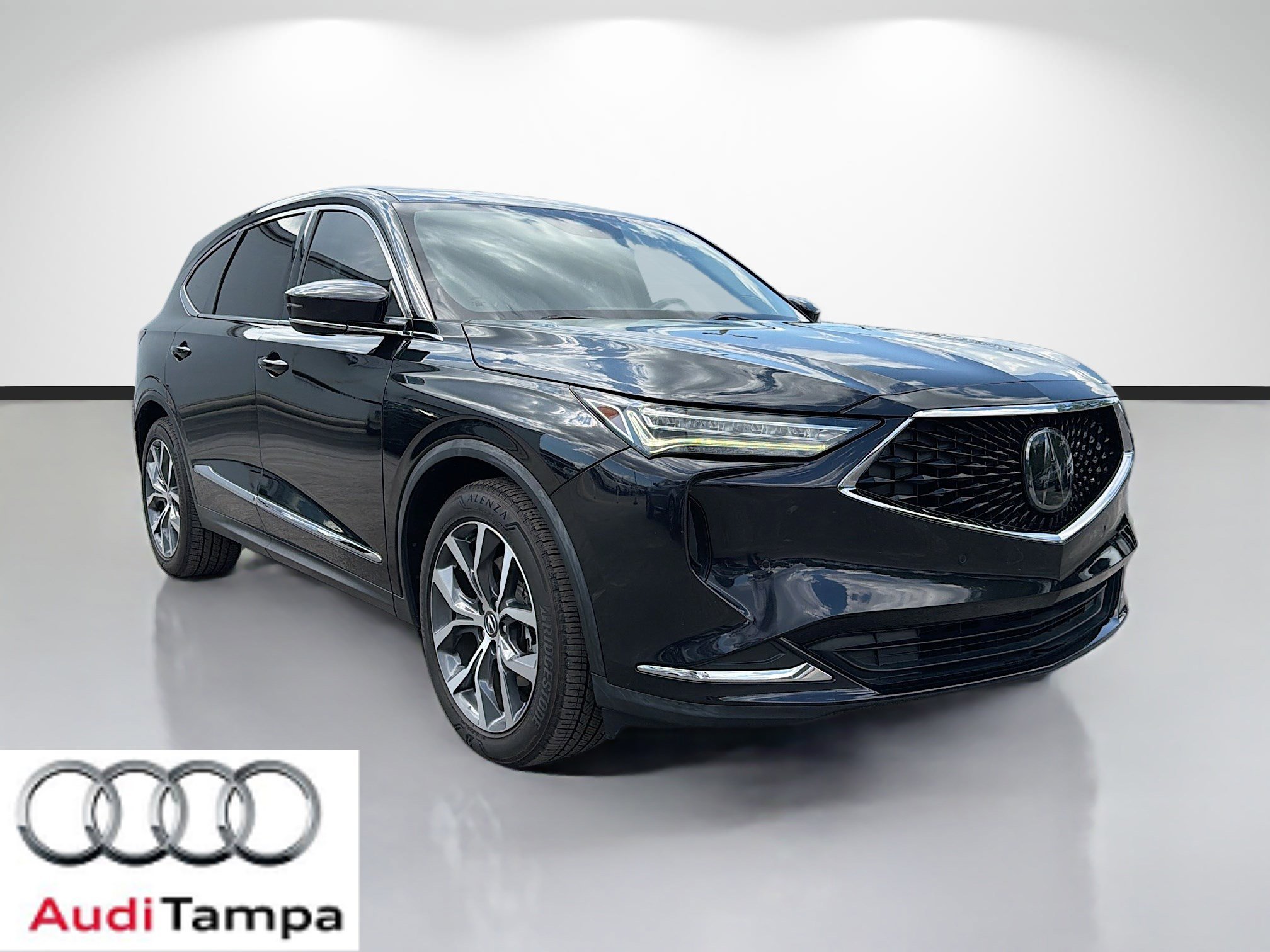 2022 Acura MDX w/Technology Package's photo
