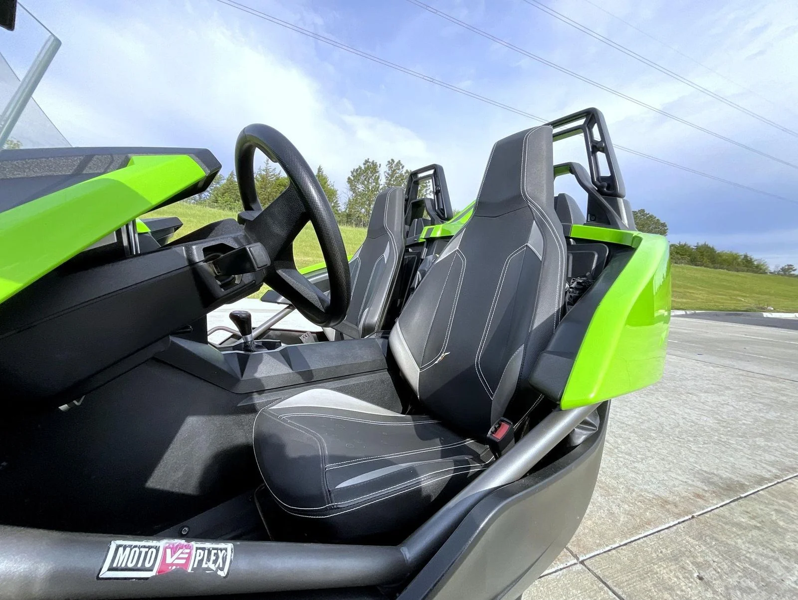 Used 2019 Green Polaris SL image 9