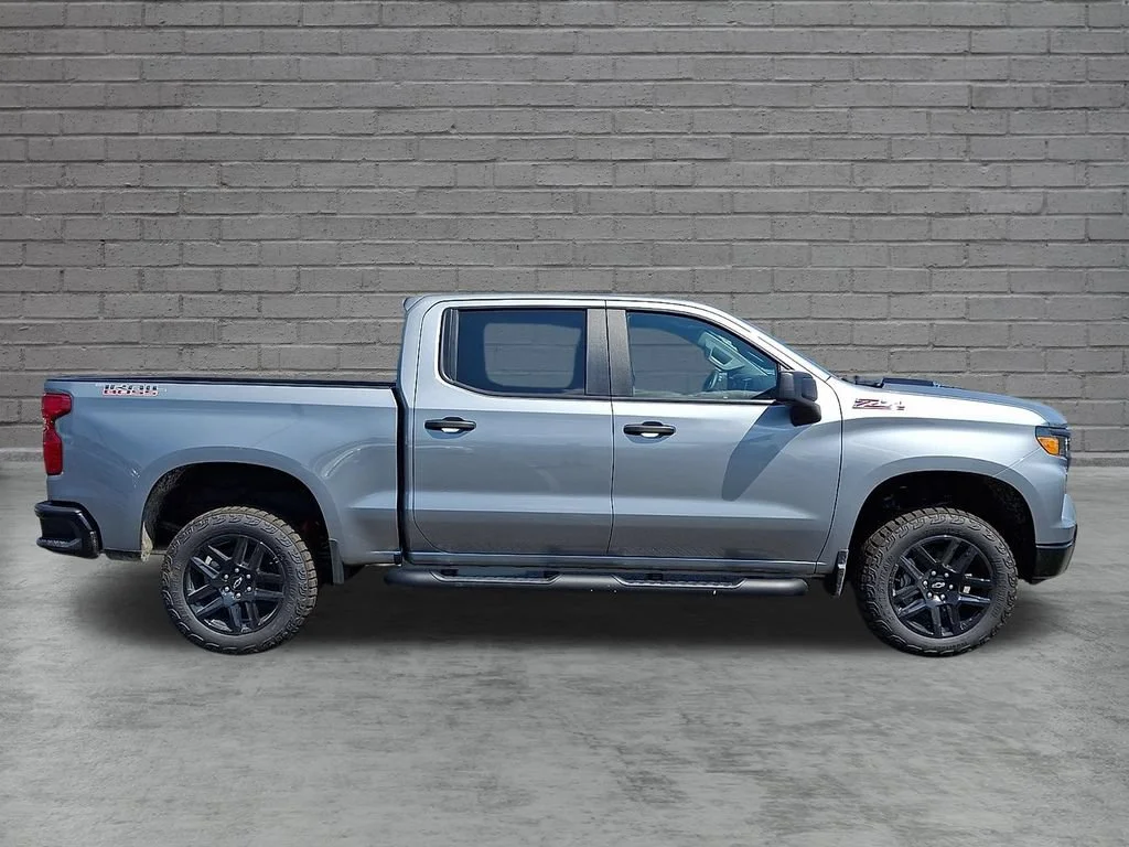 New 2026 Sterling Gray Metallic Chevrolet Custom Trail Boss image 9