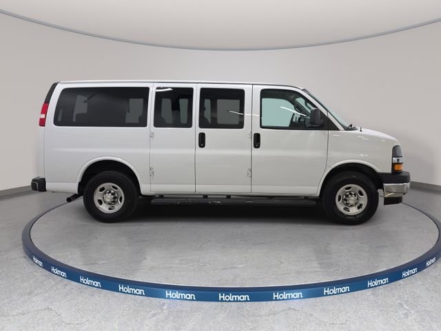 Used 2022 White Chevrolet LT image 5