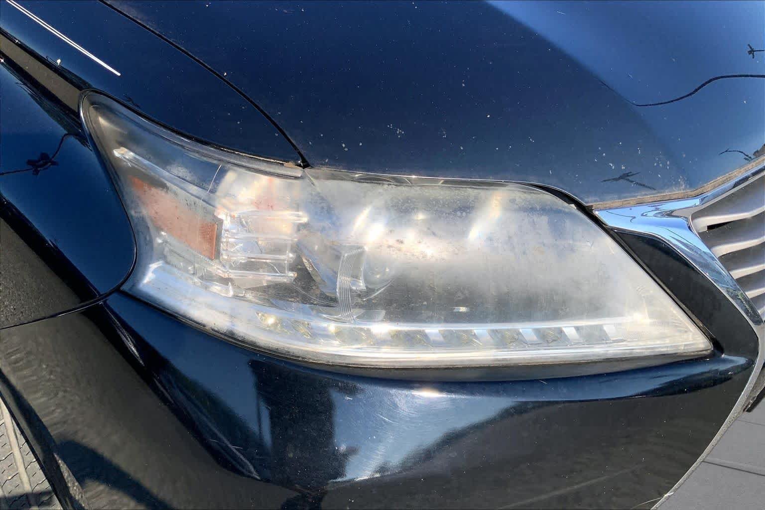 Used 2014 Obsidian Lexus  image 26