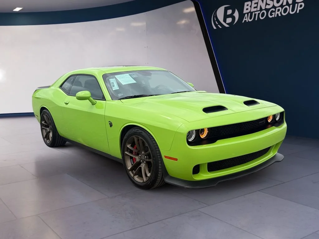 Used 2023 Green Dodge SRT Hellcat Jailbreak image 7