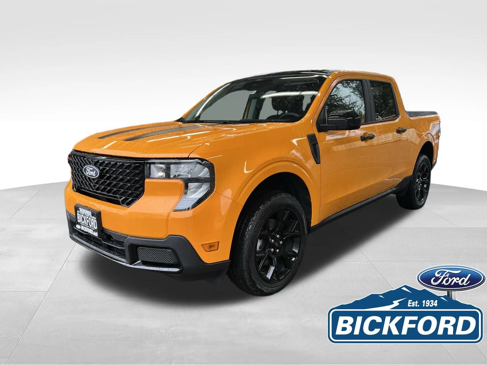 New 2026 Orange Ford XLT image 1