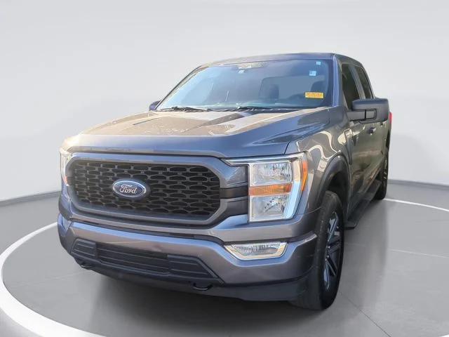 Used 2022 Gray Ford XL image 1