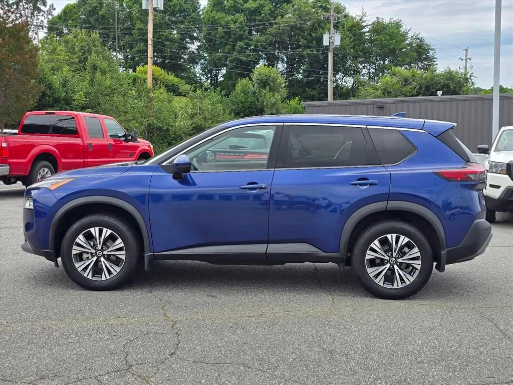 Used 2021 Blue Nissan SV image 23