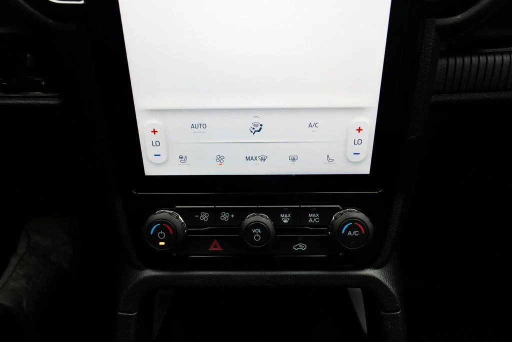 Used 2024 White Ford Lariat image 16