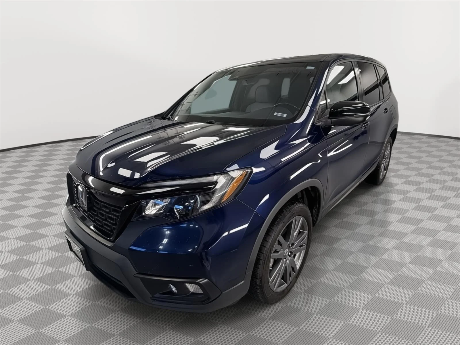 Used 2020 Obsidian Blue Pearl Honda EX-L image 5