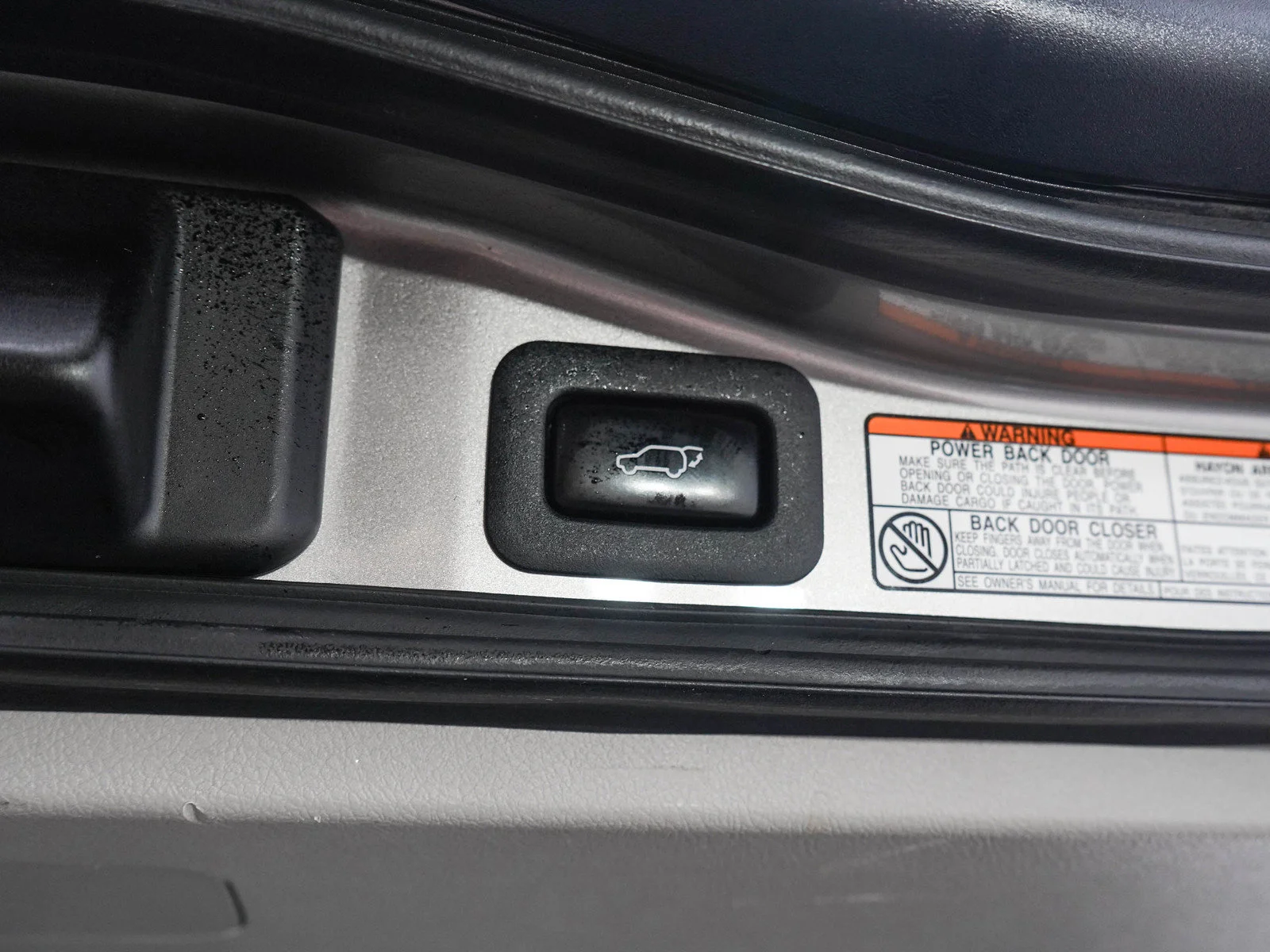 Used 2018 Silver Lexus 570 image 11