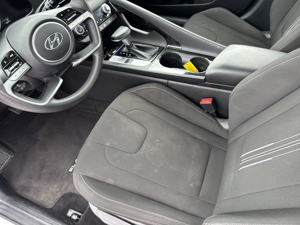 2022 Hyundai Elantra Blue - Photo 10