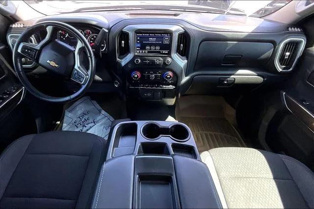 Used 2021 Gray Chevrolet LT image 15