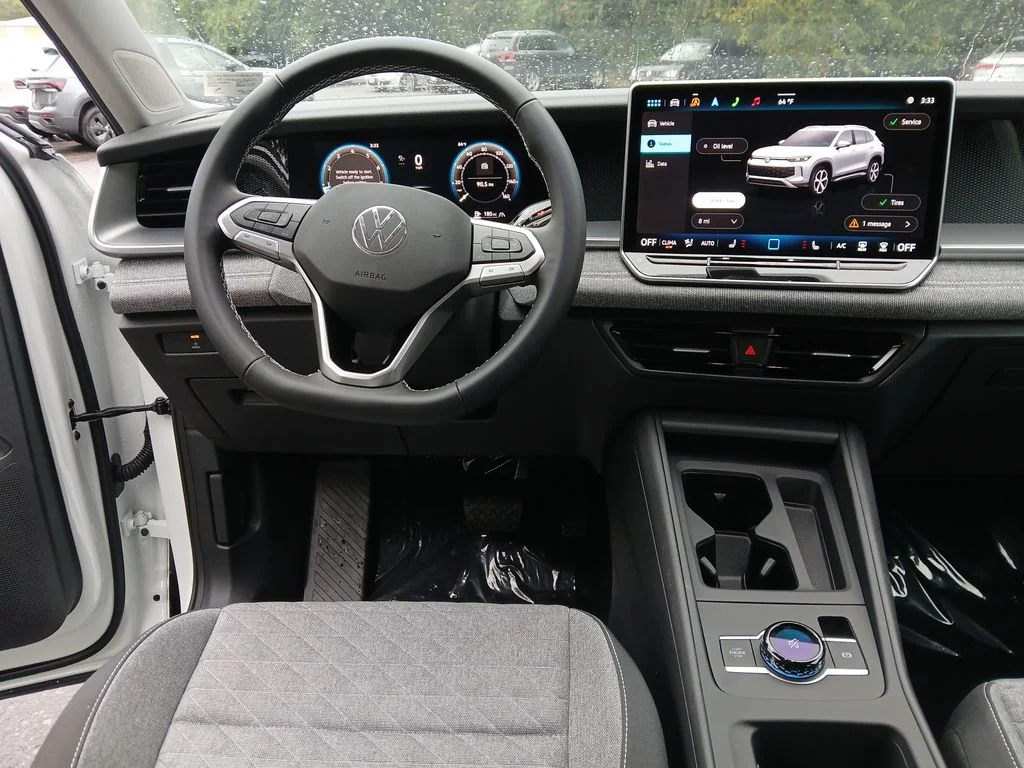 2025 Volkswagen Tiguan S - Photo 13