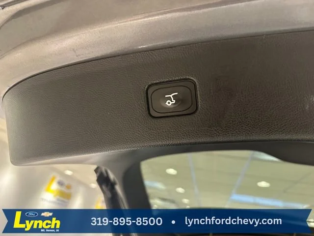 Used 2024 Gray Ford SEL image 18