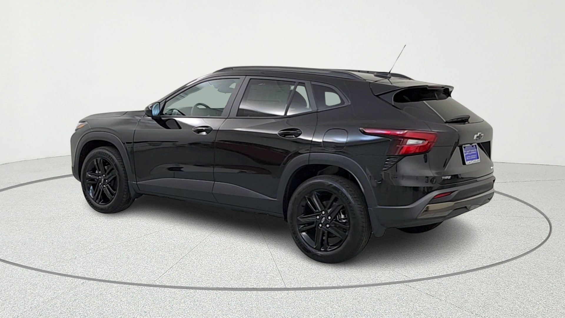 New 2026 Mosaic Black Metallic Chevrolet ACTIV image 5