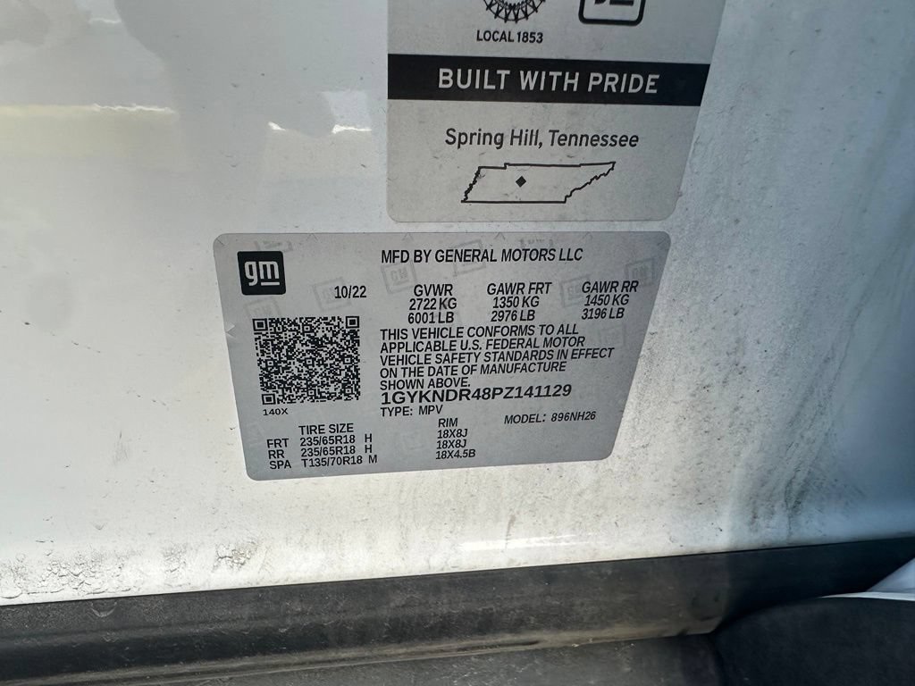 Used 2023 Crystal White Tricoat Cadillac Premium Luxury image 39
