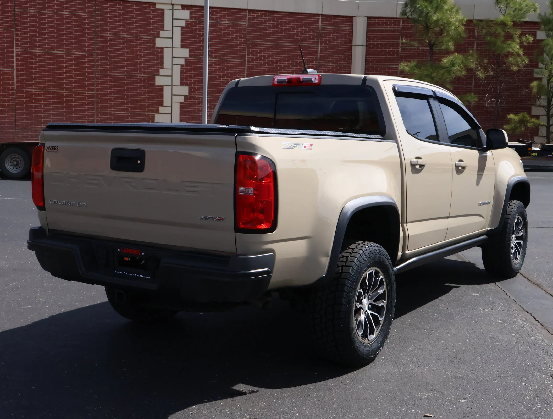 Used 2022 Sand Dune Metallic Chevrolet ZR2 image 32