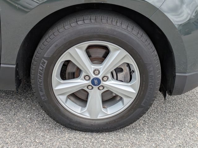 2022 Ford Edge SE - Photo 11