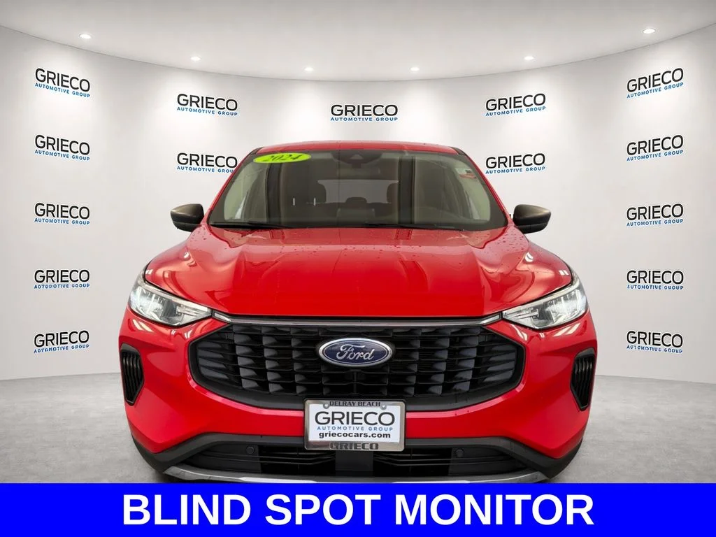 Used 2024 Red Ford Active image 2