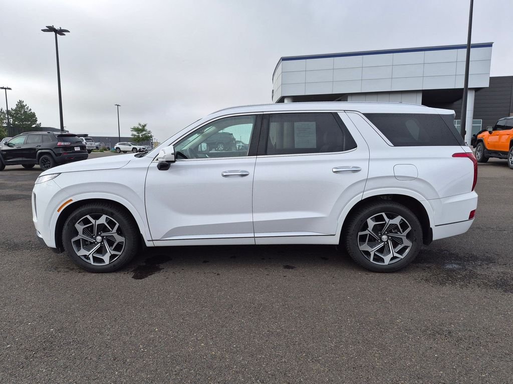 Used 2021 Hyper White Hyundai Calligraphy image 9