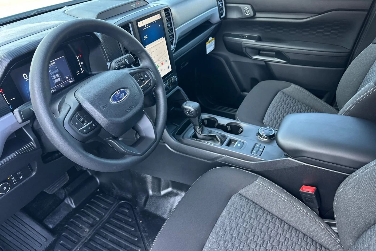 New 2026 Oxford White Ford XL image 6