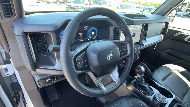 New 2026 Oxford White Ford Badlands® image 66