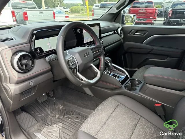 Used 2024 Black Chevrolet Z71 image 18